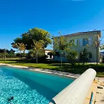Agence Jf Immo- Avec Piscine Privee Pour 8 A 10 Personnes V0861 Villa Agde