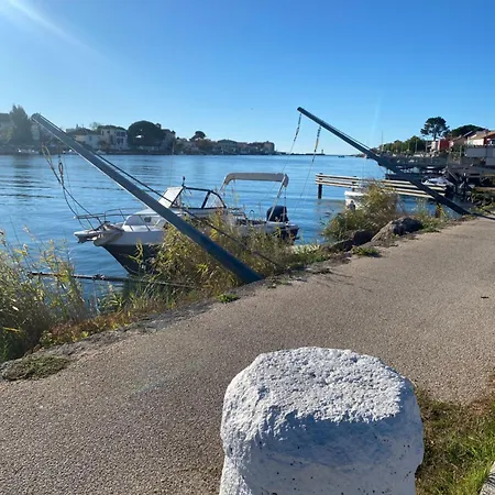 Villa V0861 Avec Piscine Privée Pour 8 à 10 Personnes