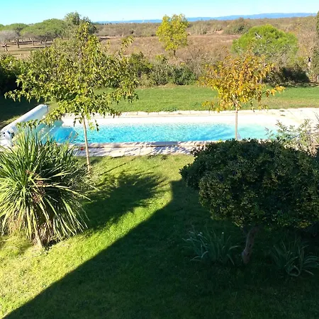 Willa V0861 Avec Piscine Privee Pour 8 A 10 Personnes *
