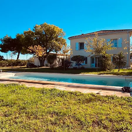 V0861 Avec Piscine Privée Pour 8 à 10 Personnes