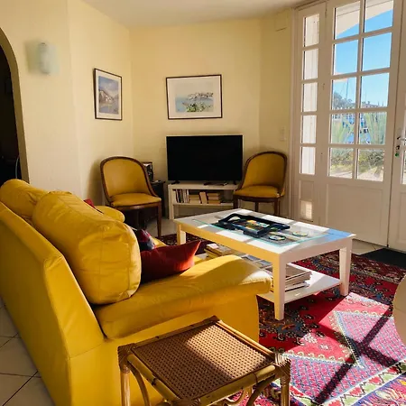 V0861 Avec Piscine Privée Pour 8 à 10 Personnes Villa Agde
