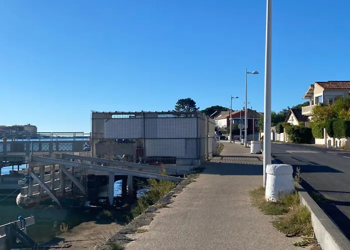 V0861 Avec Piscine Privee Pour 8 A 10 Personnes Willa